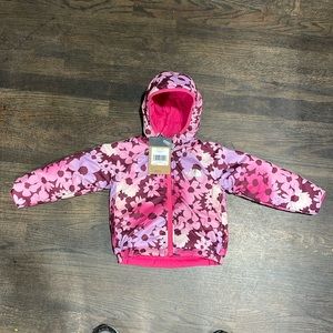 Brand new girls The North Face hooded quilted reversible jacket.